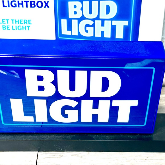 Beer Bud Light LED LIGHTBOX - Picture 2 of 8